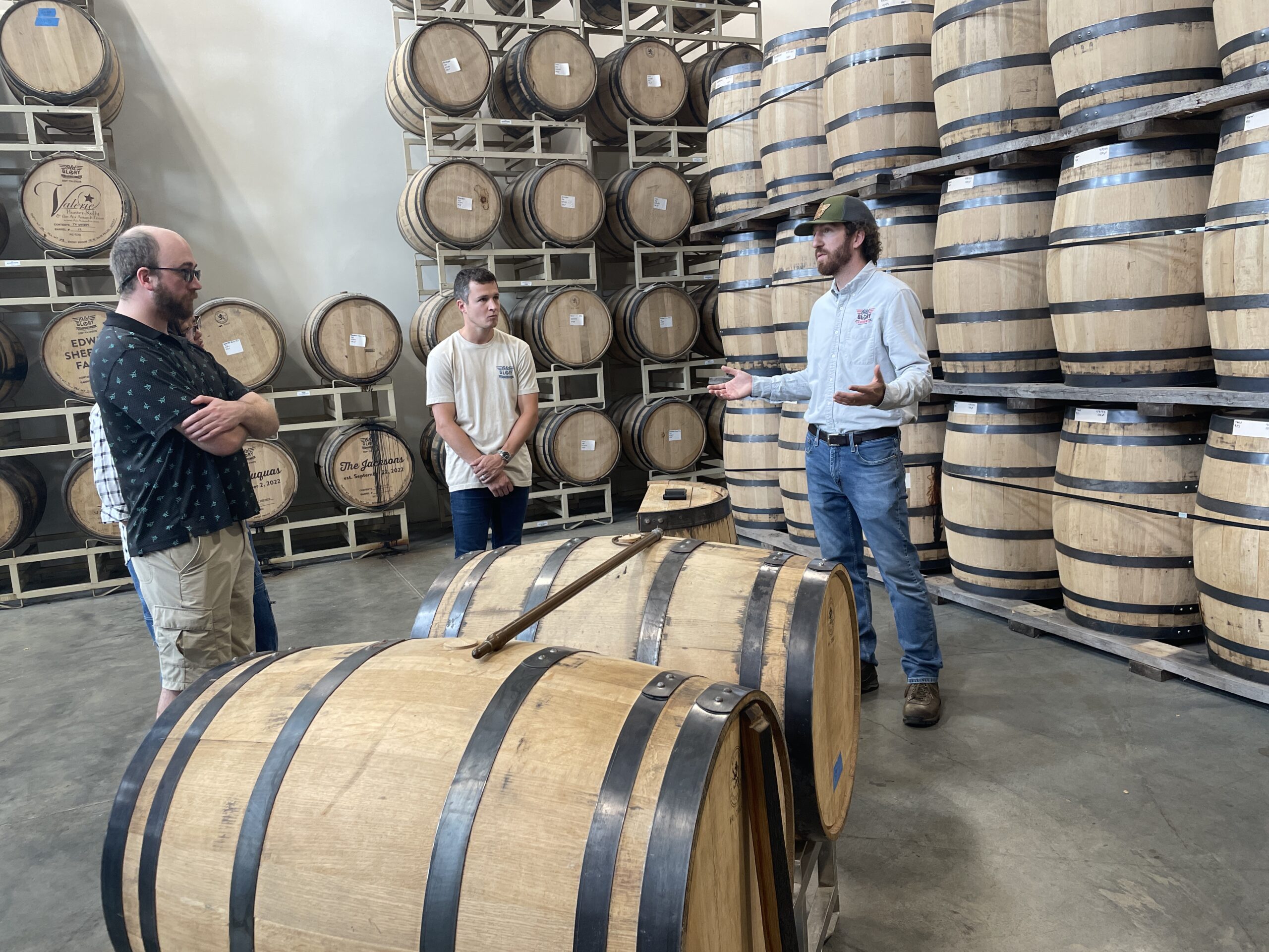 Whiskey Barrels vs. Whisky Casks – What’s the Difference?