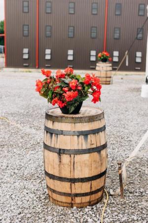 kriech-higdon-photo-Jackson-Purchase-Distillery-CaskX6S0A3045