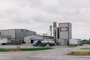 kriech-higdon-photo-Jackson-Purchase-Distillery-CaskX6S0A3061