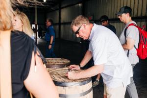 kriech-higdon-photo-Jackson-Purchase-Distillery-CaskX6S0A3509