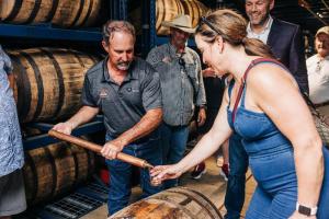 kriech-higdon-photo-Jackson-Purchase-Distillery-CaskX6S0A3542